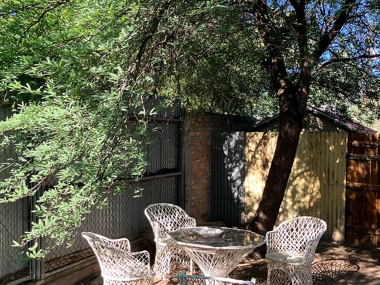 514 S 6th Ave — Photo 9