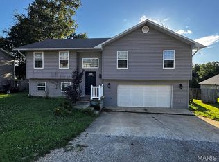 241 Rocky Ridge Ln, Poplar Bluff, MO 63901