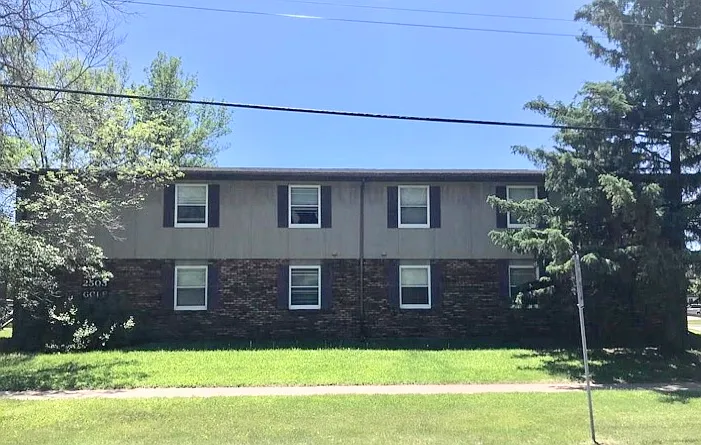 2 bed, 900 sqft, $875 — Photo 1
