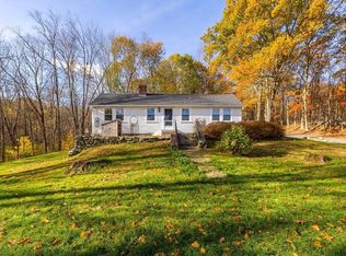 1350 Thresher Rd, Hardwick, MA 01037