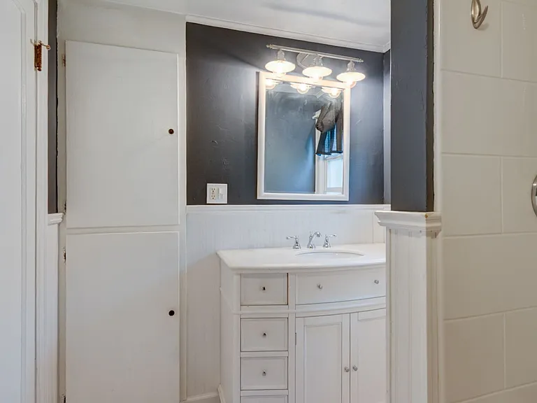 1190 SE 9th Ave — Photo 22