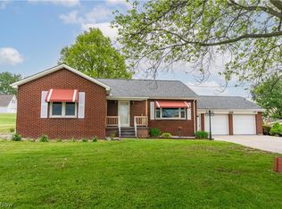818 Canton Rd NW, Carrollton, OH 44615