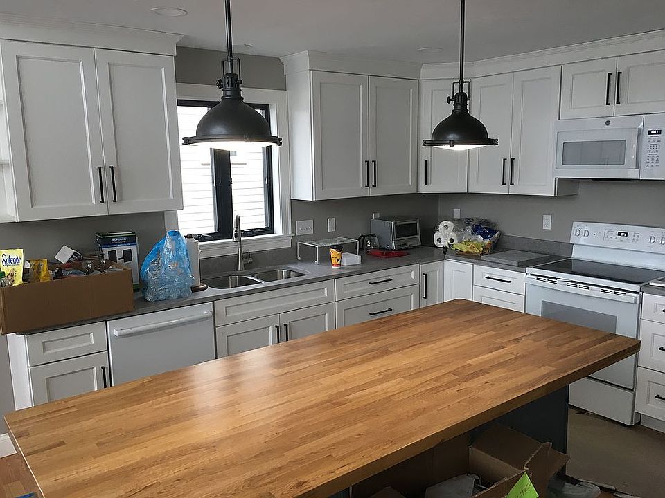 2nd image of 54 Neponset Heights Ave