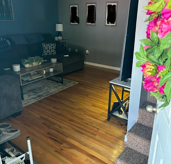 89 Pine St #A — Photo 1