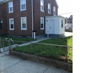 3065 Kearsarge Rd, Camden, NJ 08104