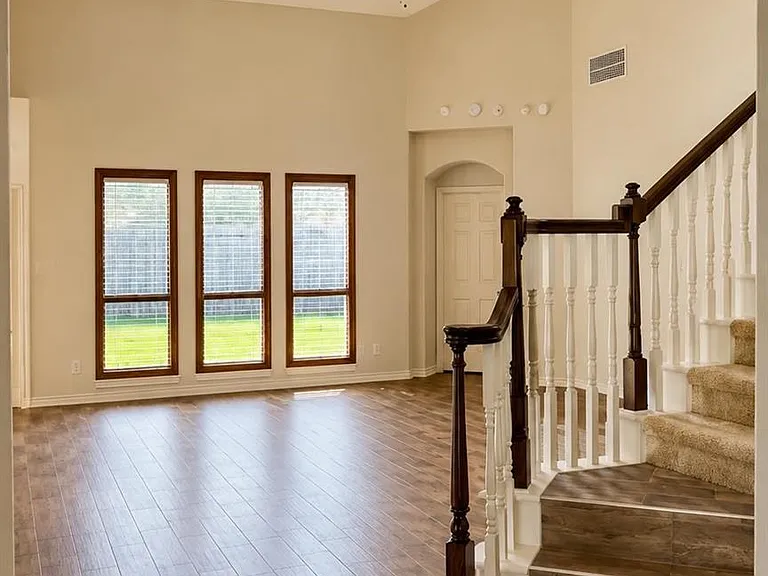 3511 Cedar Hill Ct — Photo 7