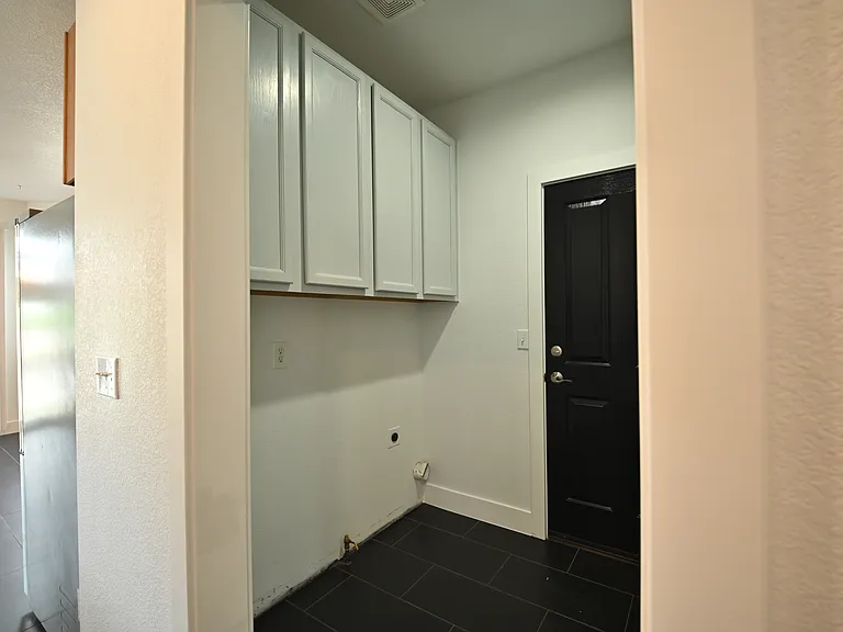 11863 E 118th Pl — Photo 5
