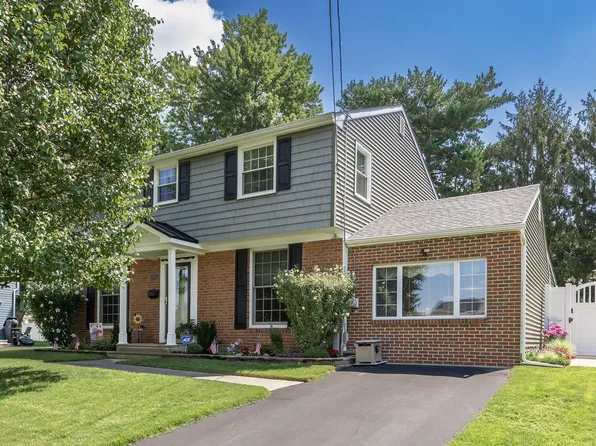 518 Otto Ave, Edgewater Park, NJ 08010