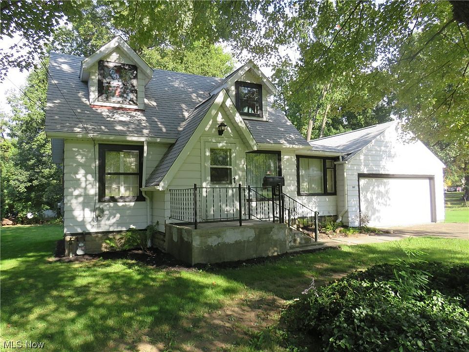 307 Hazelwood Ave, Barberton, OH 44203 MLS 4492067 Zillow