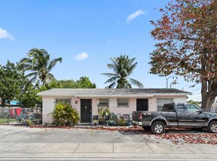 17525 SW 104th Ave, Miami, FL 33157