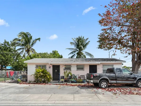 17525 SW 104th Ave, Miami, FL 33157