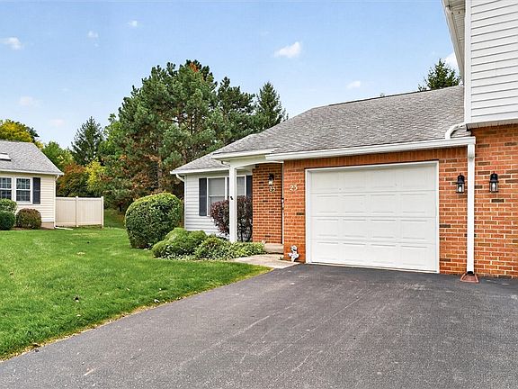 2nd image of 23 Flower Dale Cir