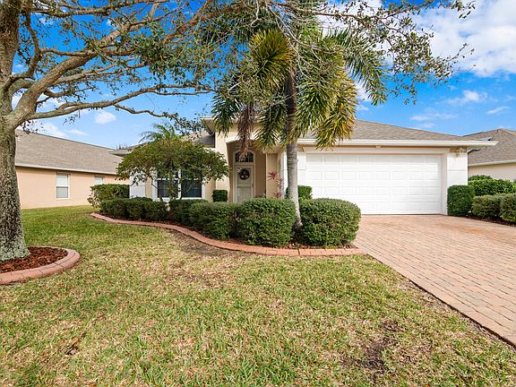 2nd image of 773 Morning Cove Cir SE