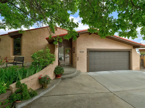 444 Aragon Ave, White Rock, NM 87547