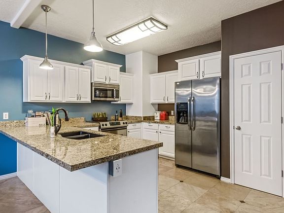 2nd image of 10982 S Maple Farms Ln