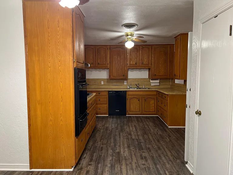 1549 Norriss Rd — Photo 11