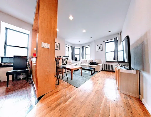 Rented by Union Square Property Management | media 13