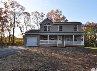 57 Manchester Rd, Huntington, NY 11743