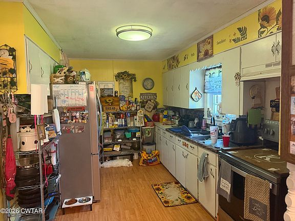 4th image of 716 Revell Rd