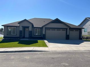 367 Delta St, Richland, WA 99352