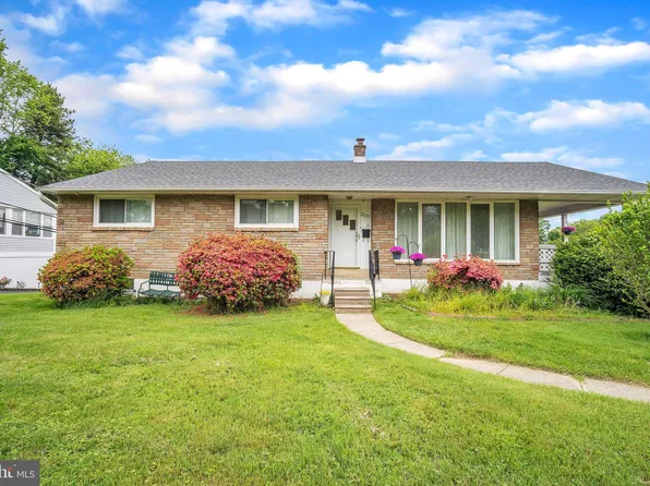2027 S Park Way, Broomall, PA 19008