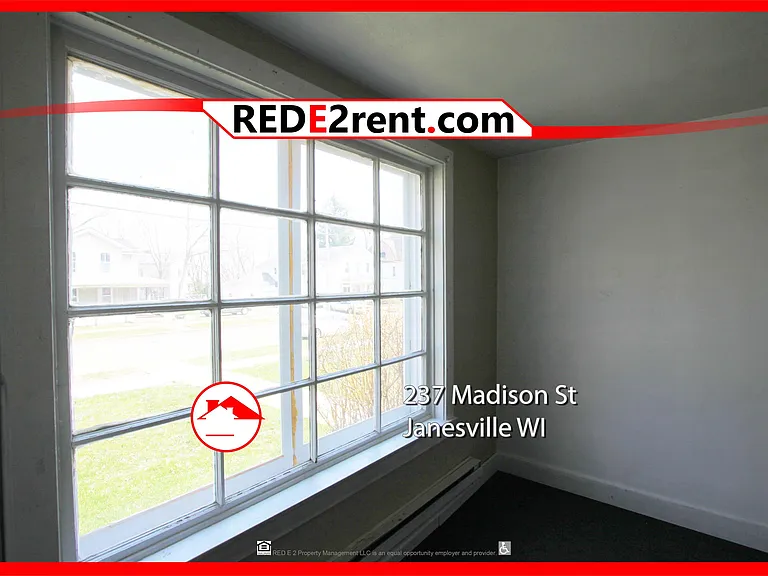 237 Madison St #1 — Photo 3