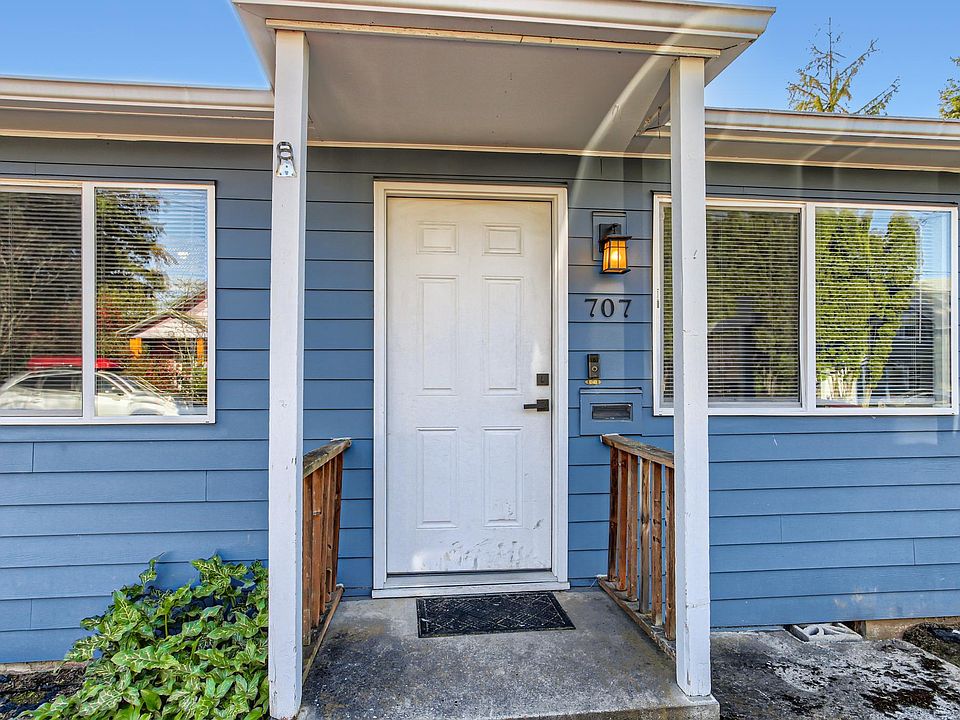 1st image of 707 NE 92nd Ave