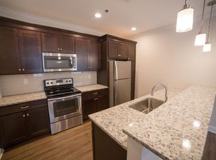 225 Delaware Ave APT B, Delmar, NY 12054