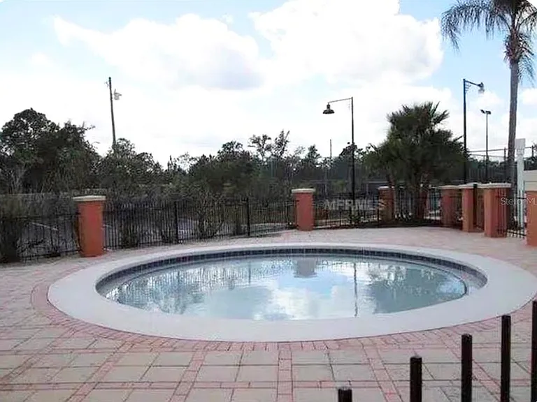 574 Orchid Dr — Photo 22