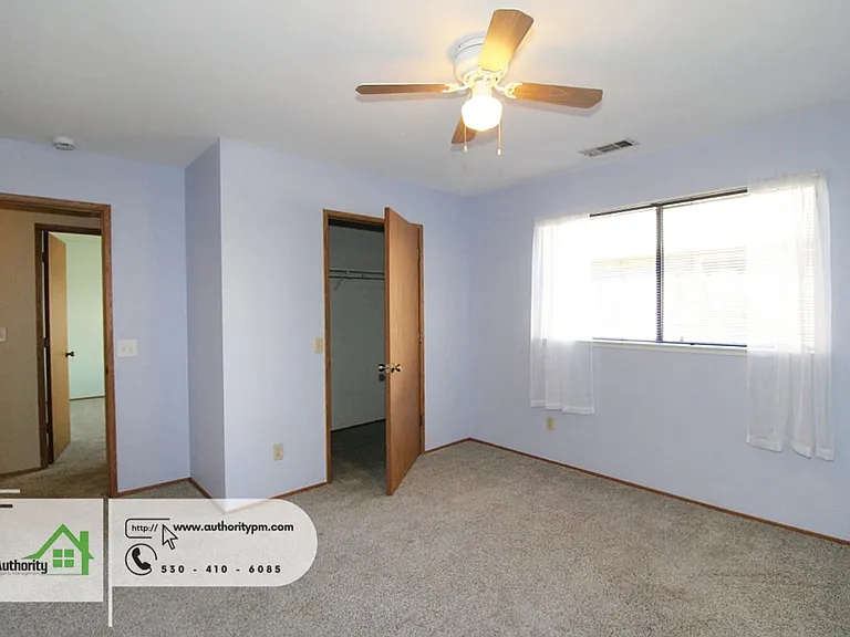 1748 Galaxy Way — Photo 21