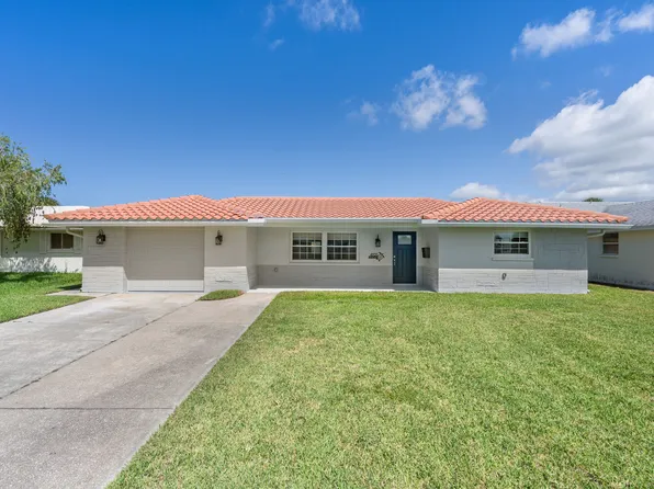 4105 Topsail Trl, New Port Richey, FL 34652