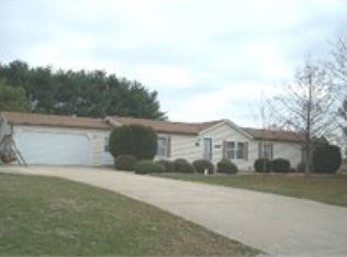 2180 Roy St, Walkerton, IN 46574