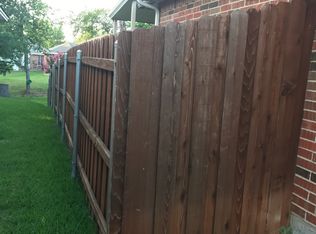 928 Parish Ct, Grand Prairie, TX 75052