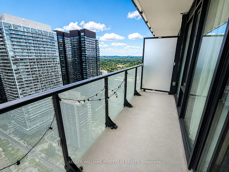 161 Roehampton Ave #3003 — Photo 10