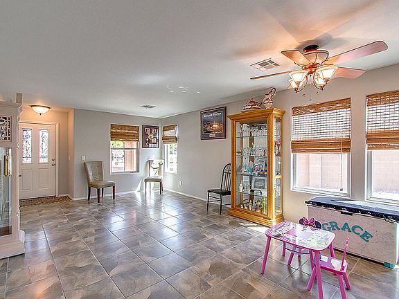 3rd image of 1487 E Desert Holly Dr