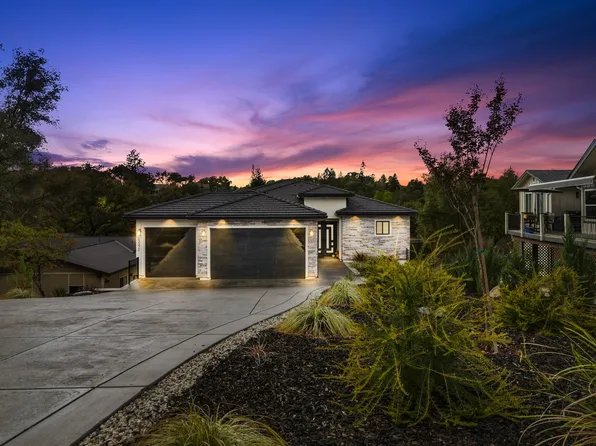 23372 Shadow Dr, Auburn, CA 95602