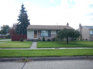 11930 Harold St, Warren, MI 48089