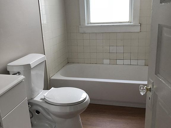 2nd image of 2057 Bickel Ave