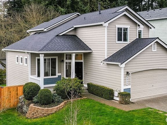2nd image of 4921 Highland Court SE