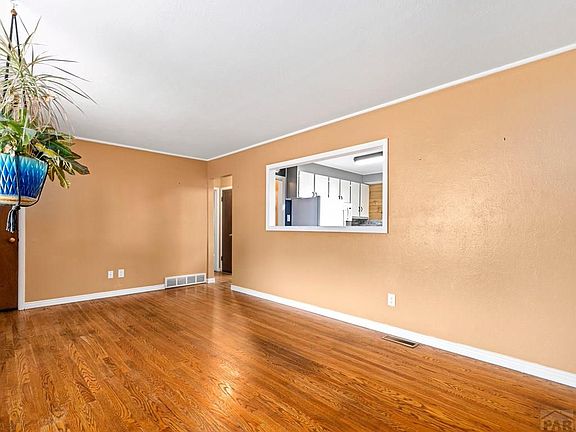 5th image of 1209 Mass St