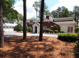 155 Crest Rd, Southern Pines, NC 28387