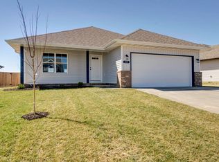 888 S Parkside Cir LOT 118, Nixa, MO 65714