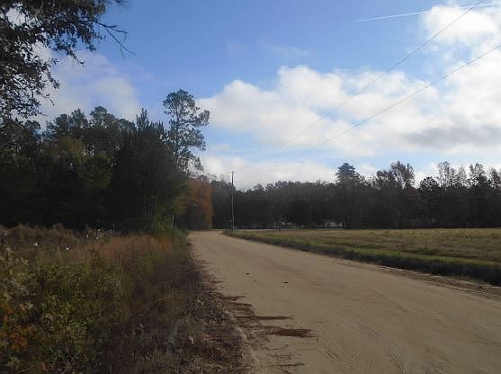2nd image of 2935 Hwy 17 N