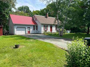 70 Stagecoach Drive, Newport City, VT 05855