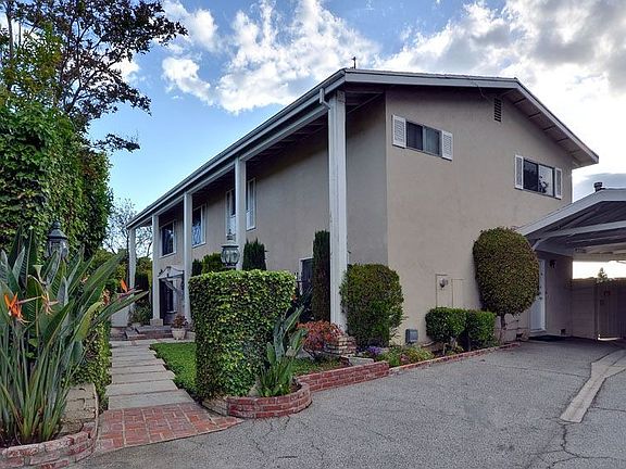 3rd image of 3569 Caribeth Dr