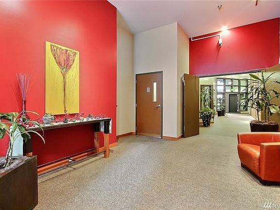 3rd image of 1120 Cliff Ave APT 504