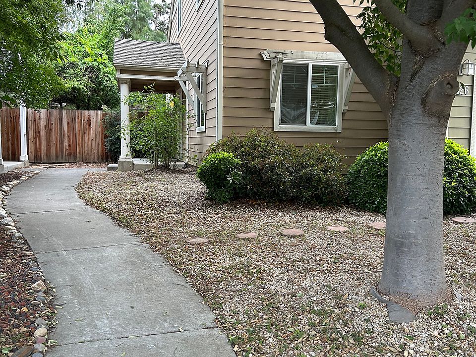 1st image of 3126 Albany Cir