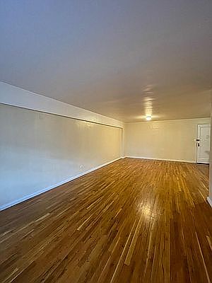 4th image of 1773 E 12th St APT 3