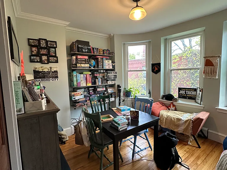 22 Perry St #3 — Photo 6