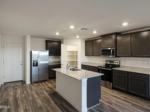 602 W CROWNED DOVE Trail, Casa Grande, AZ 85122